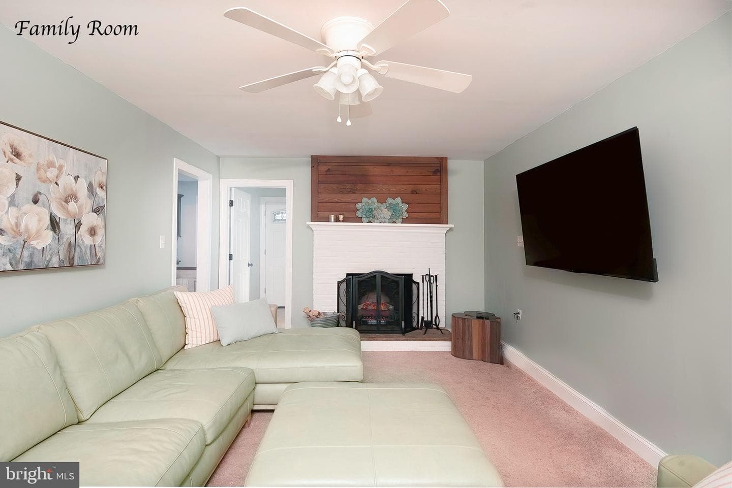 104 Marlyn Drive photo 13
