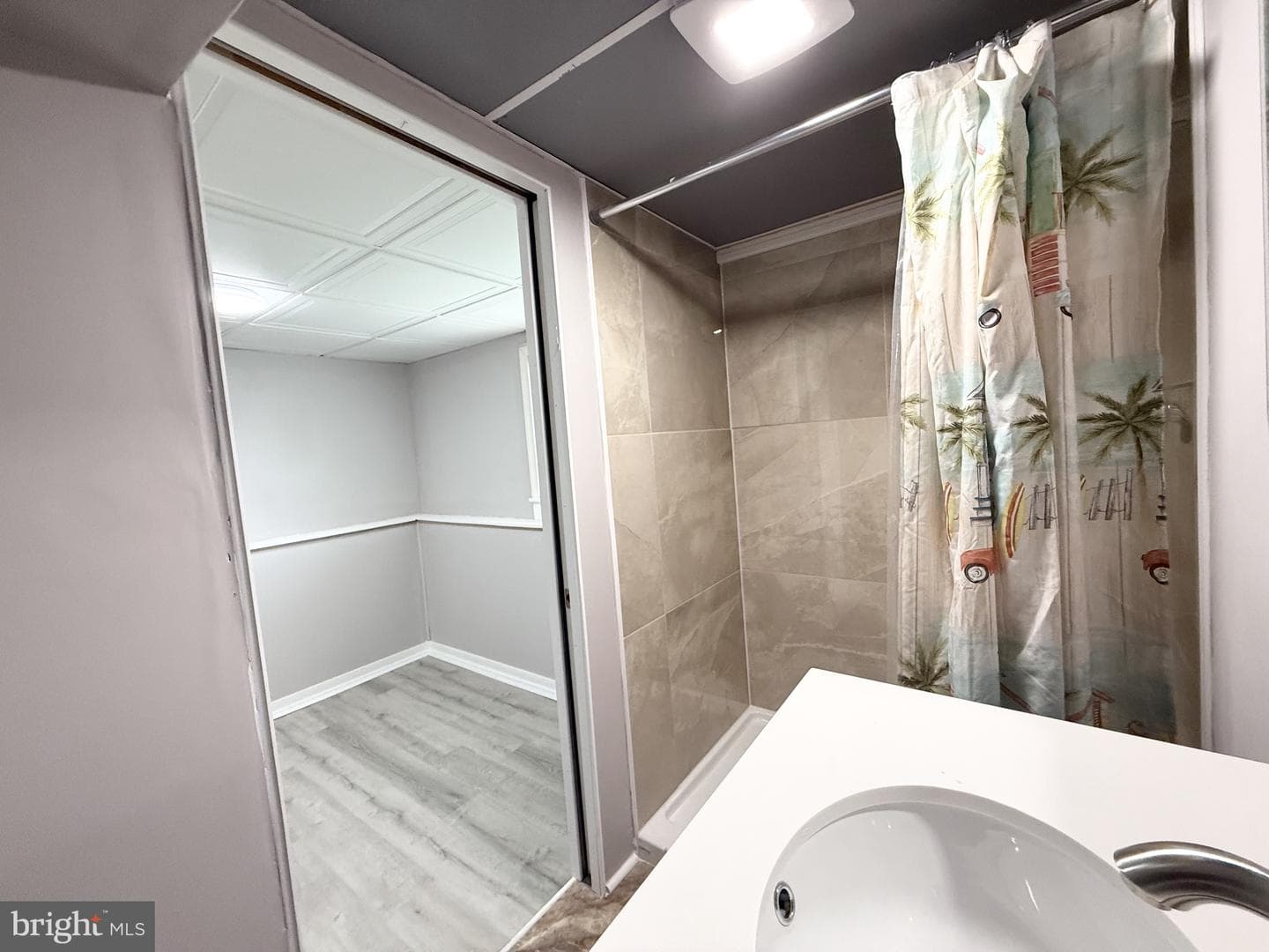 20 Chestnut Drive photo 27