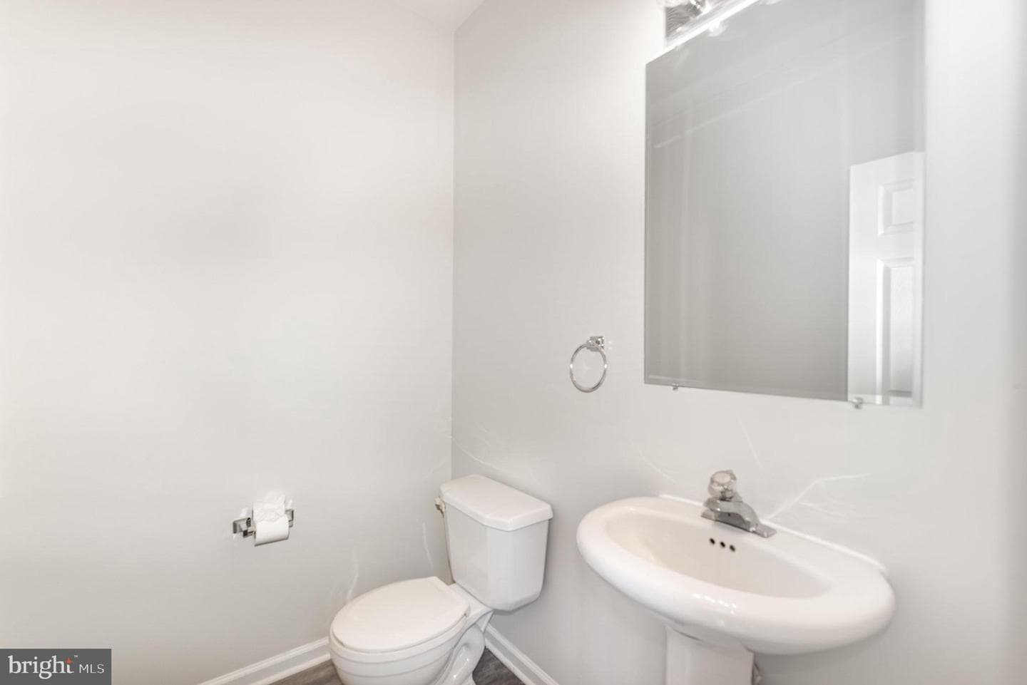 535 Oldfield Point Road photo 13