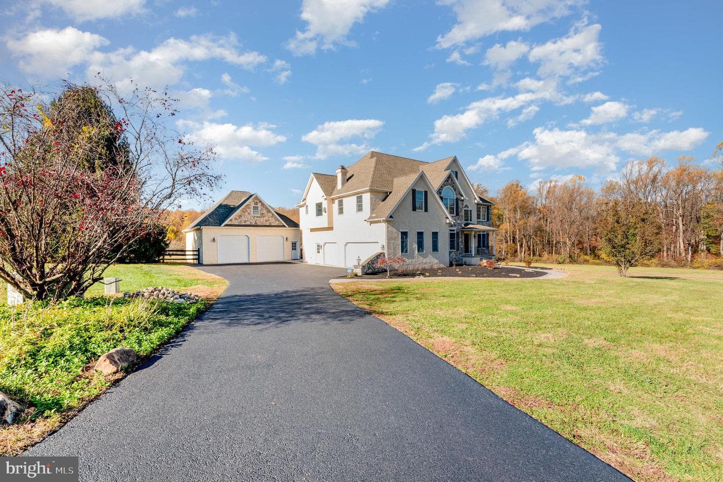 535 Oldfield Point Road photo 42