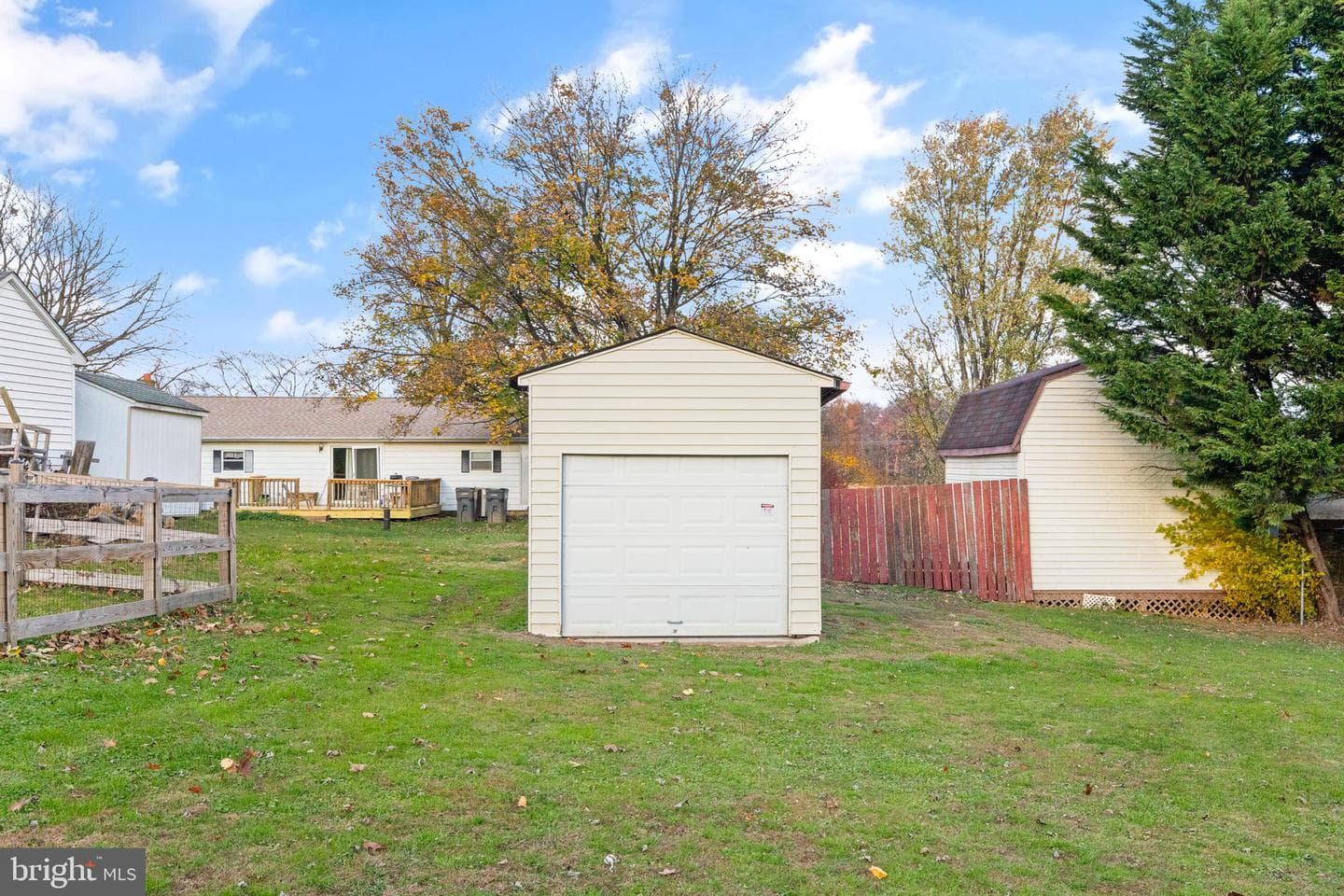 148 Sharon Street photo 35