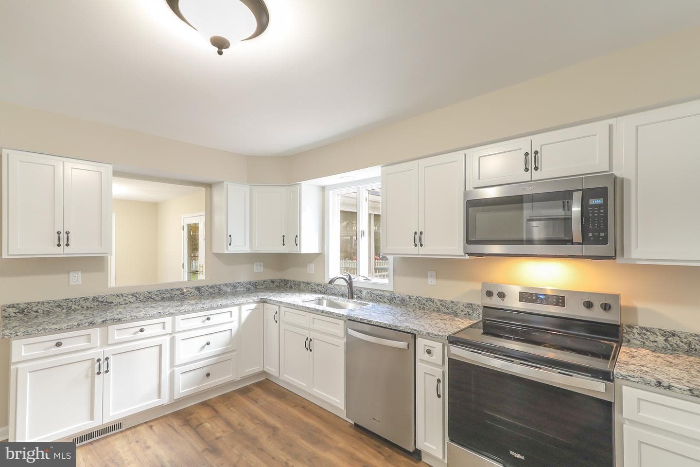 10 Hunt Valley Drive photo 18