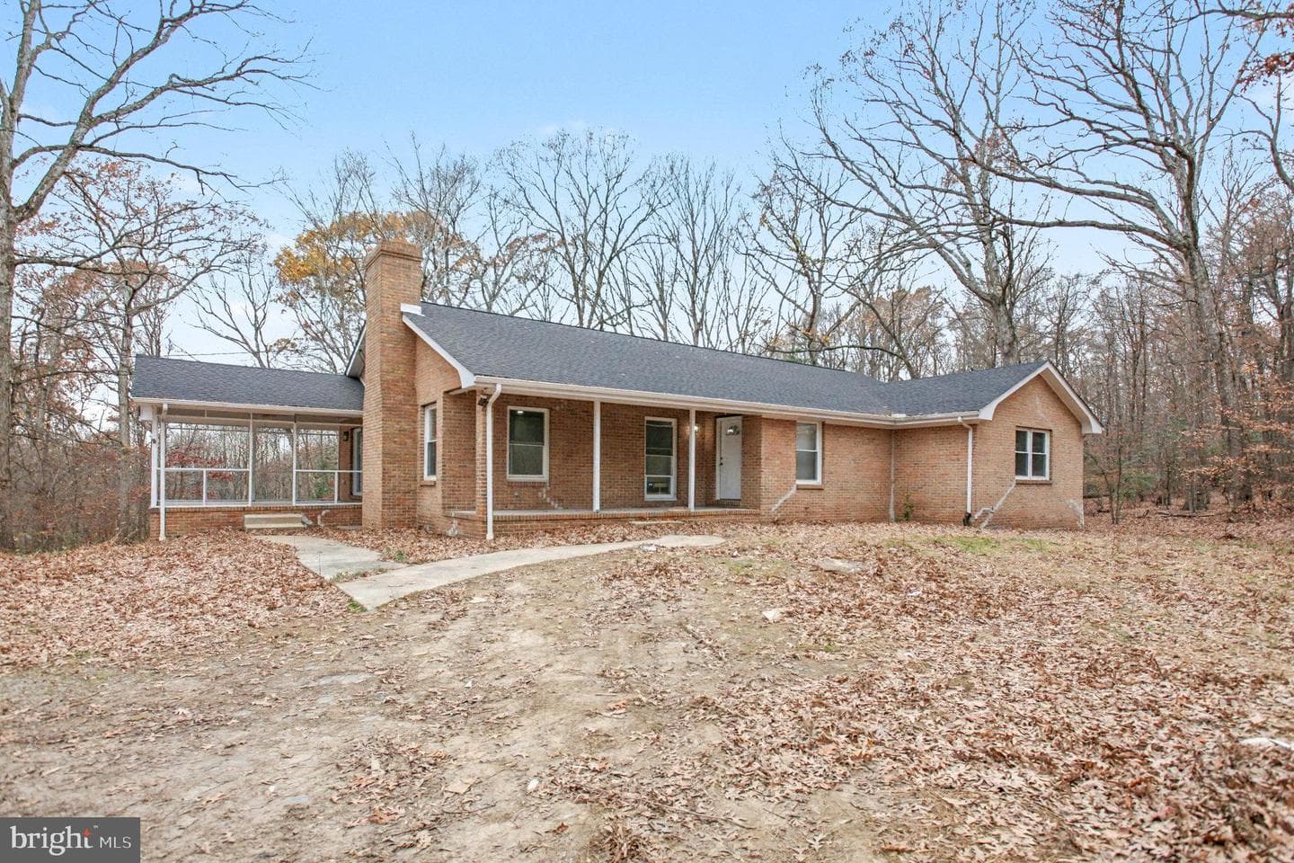 Garrett Court photo 3