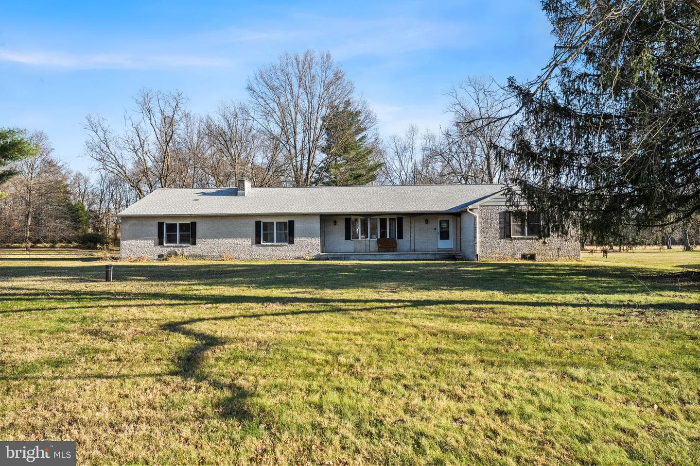 368 Appleton Road photo 2