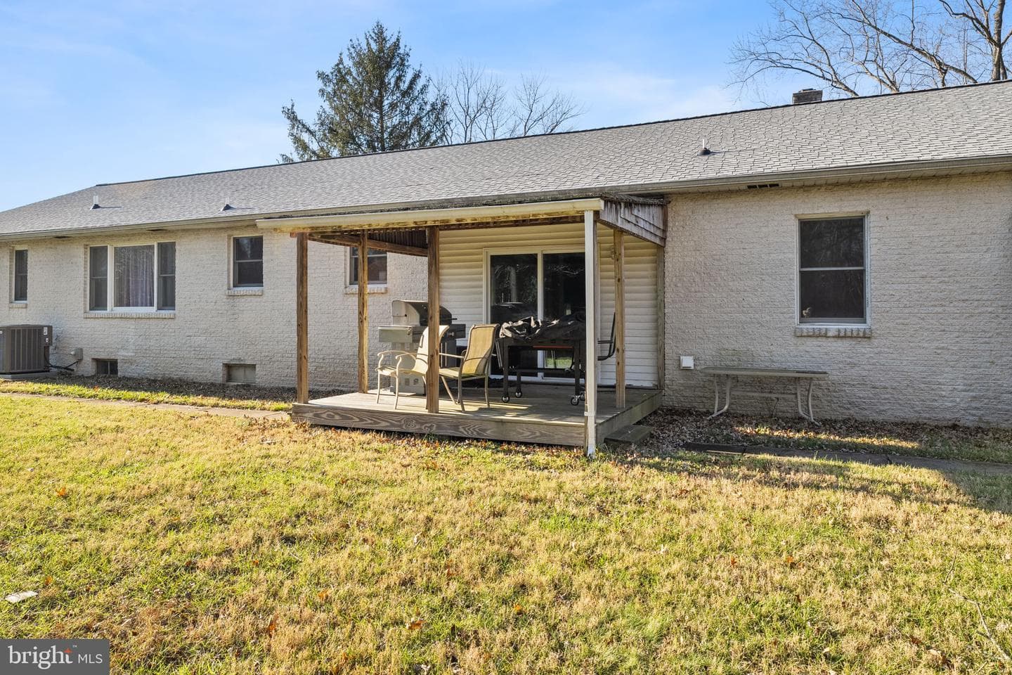 368 Appleton Road photo 57