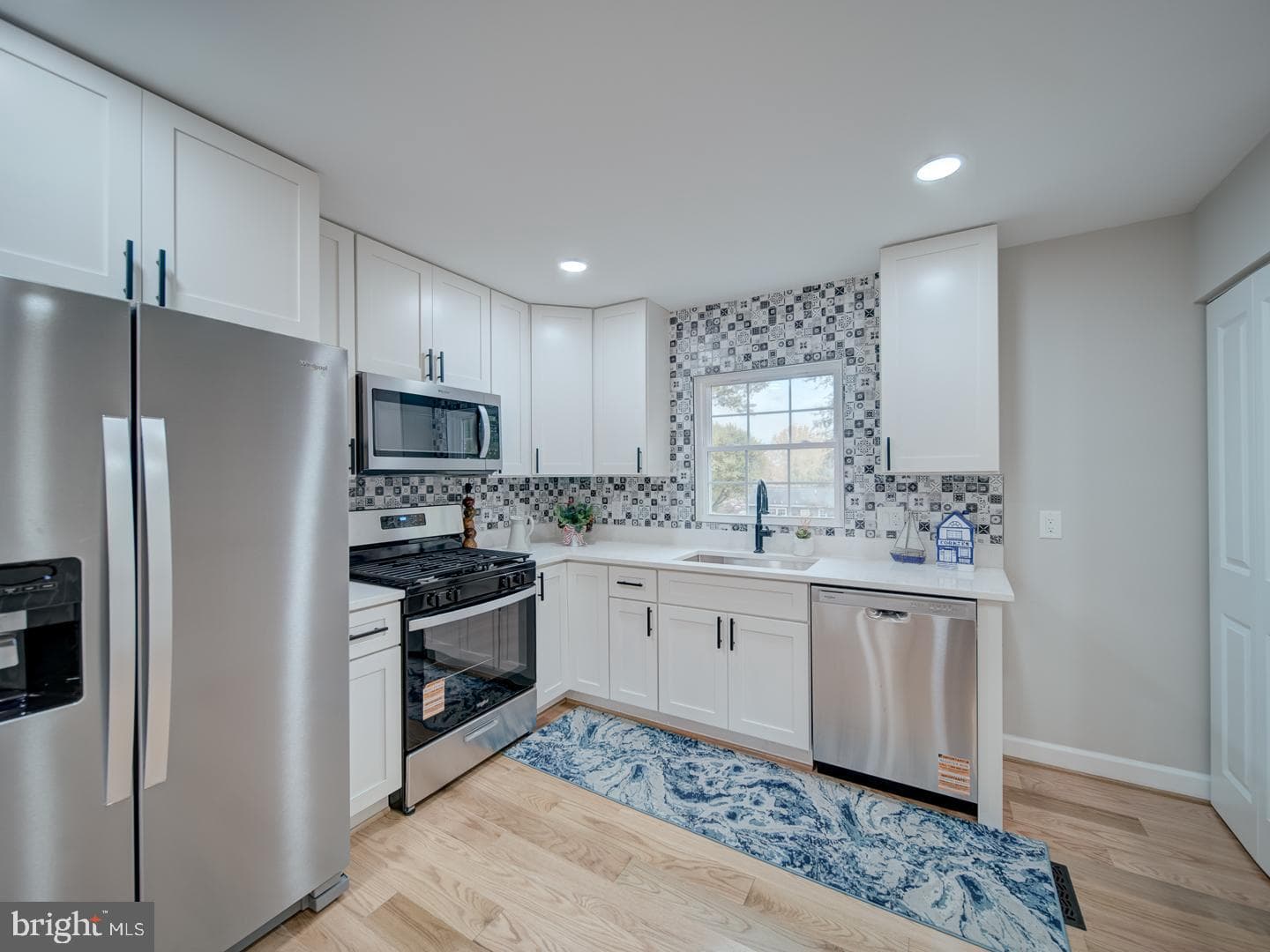 112 Courtney Drive photo 13