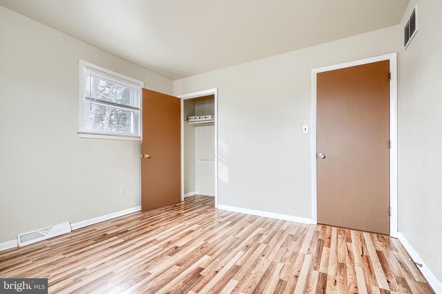 111 Saint Louis Drive photo 24