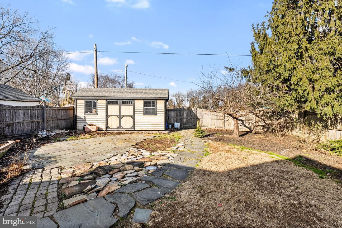 519 Biddle Street photo 36