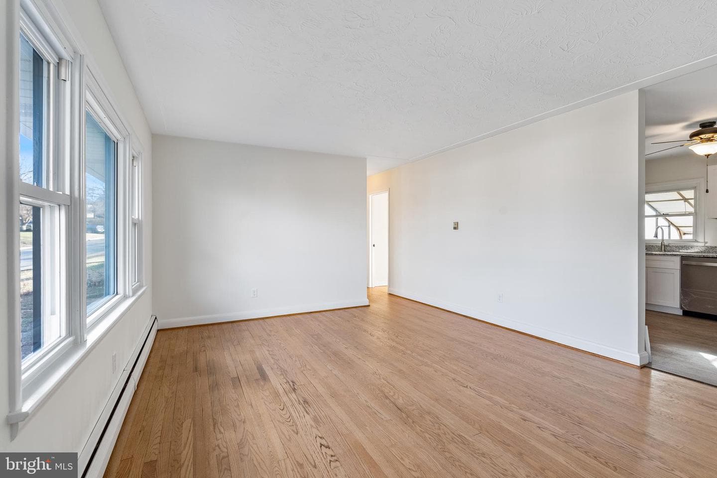 404 Pearl Street photo 17