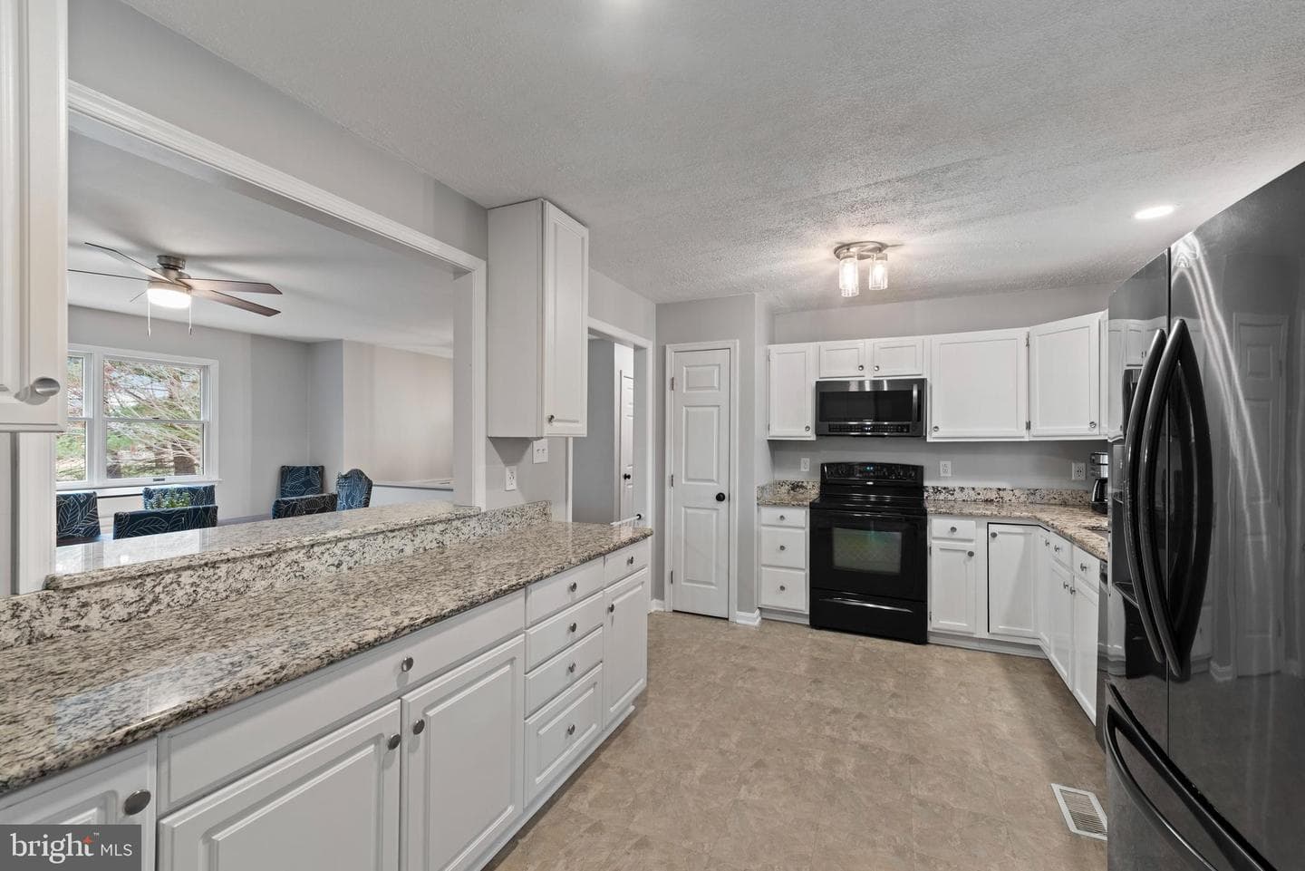 64 East Drive photo 11
