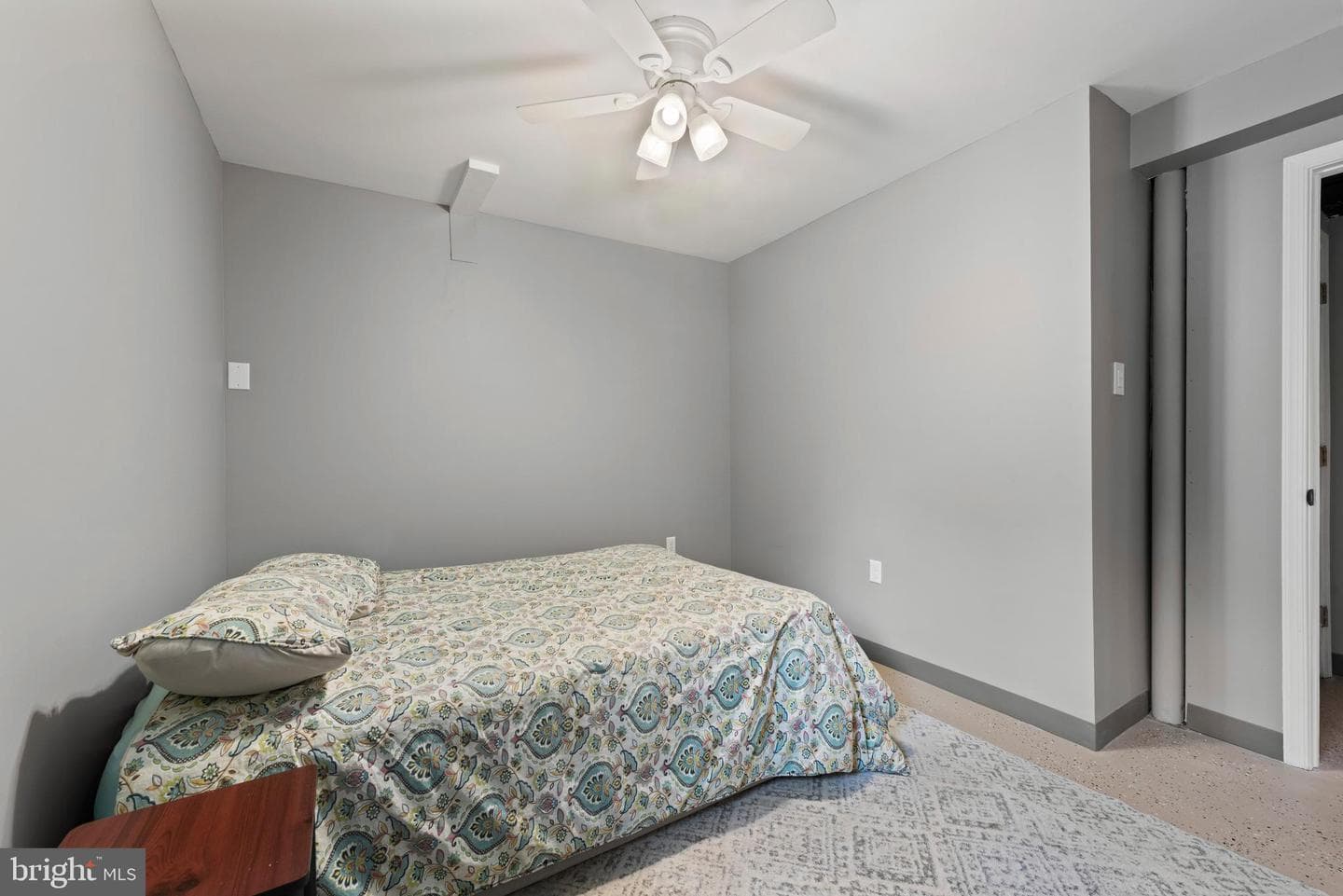 64 East Drive photo 28