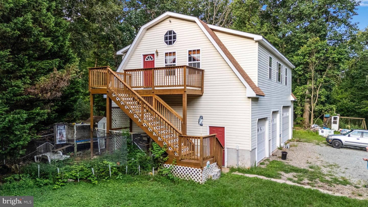 341 Goosemar Road photo 21