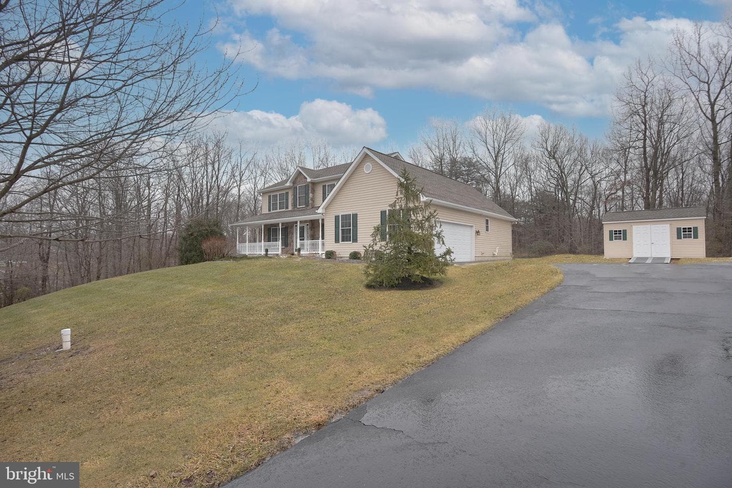 2 Autumn Woods Drive photo 2