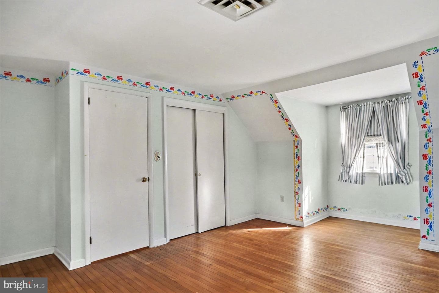303 Hermitage Drive photo 25
