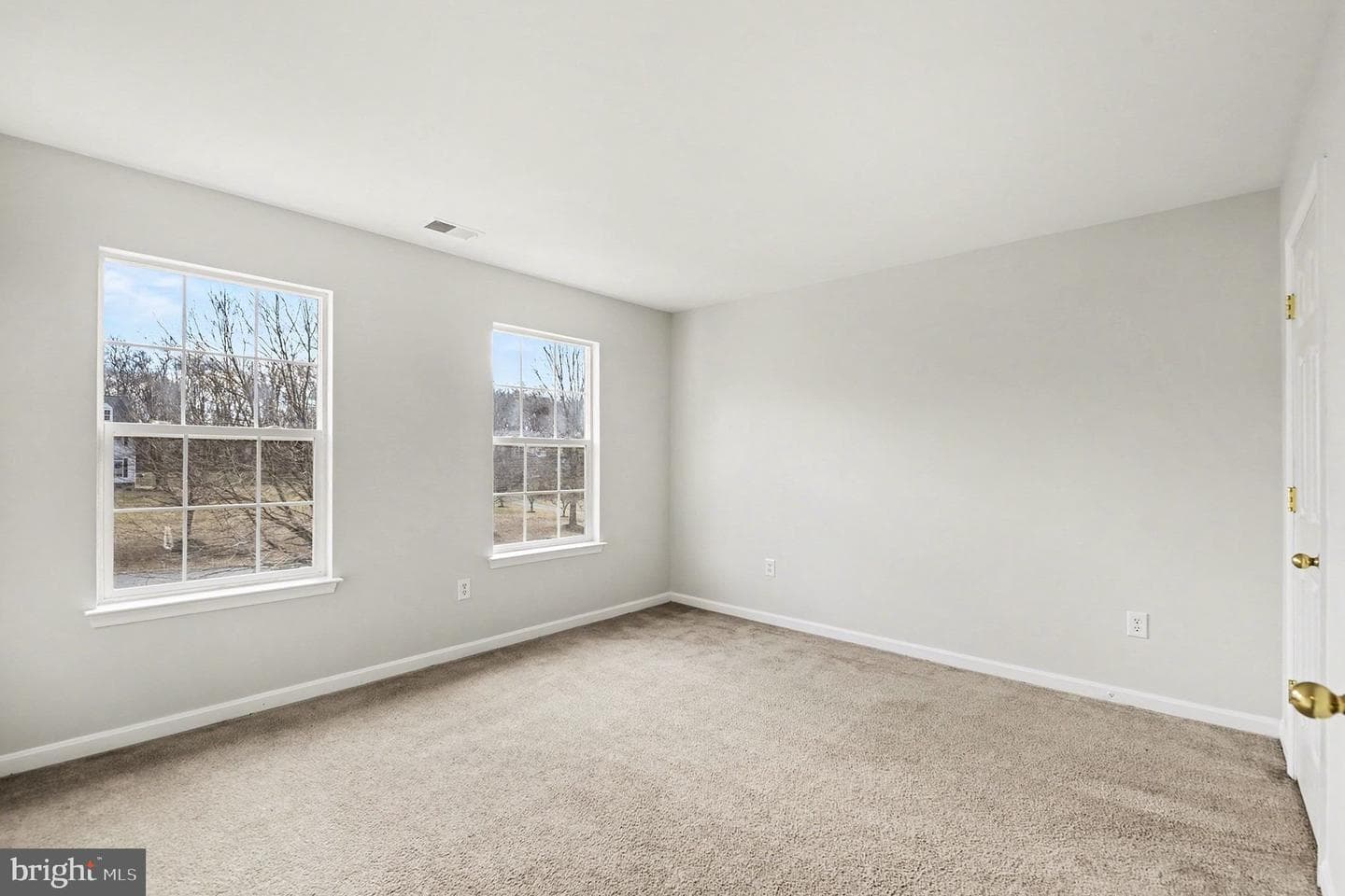 271 Arthur Avenue photo 36