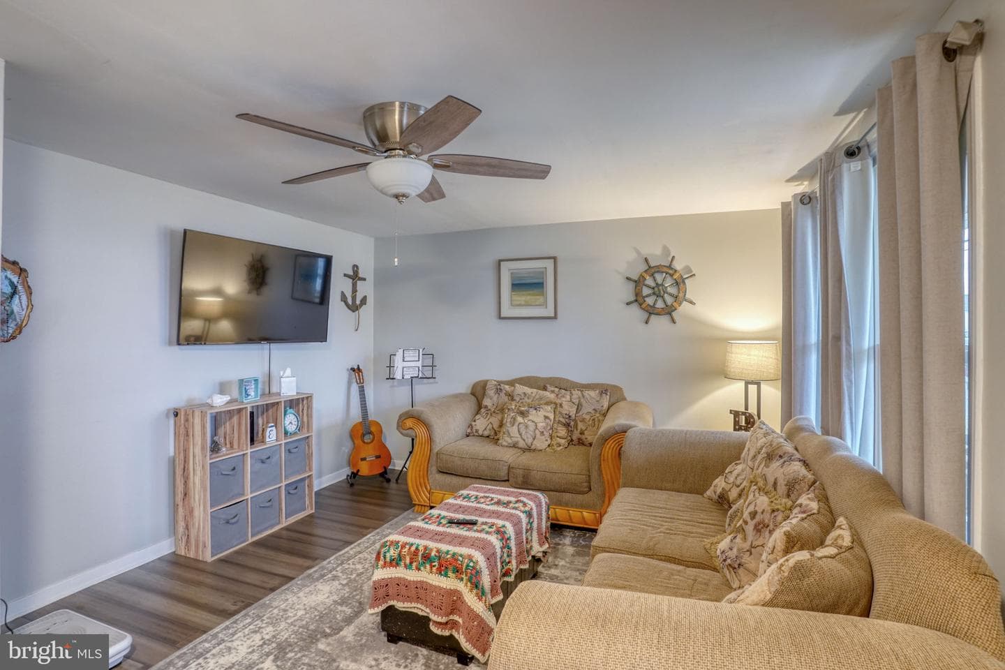 409 Biddle Street photo 6