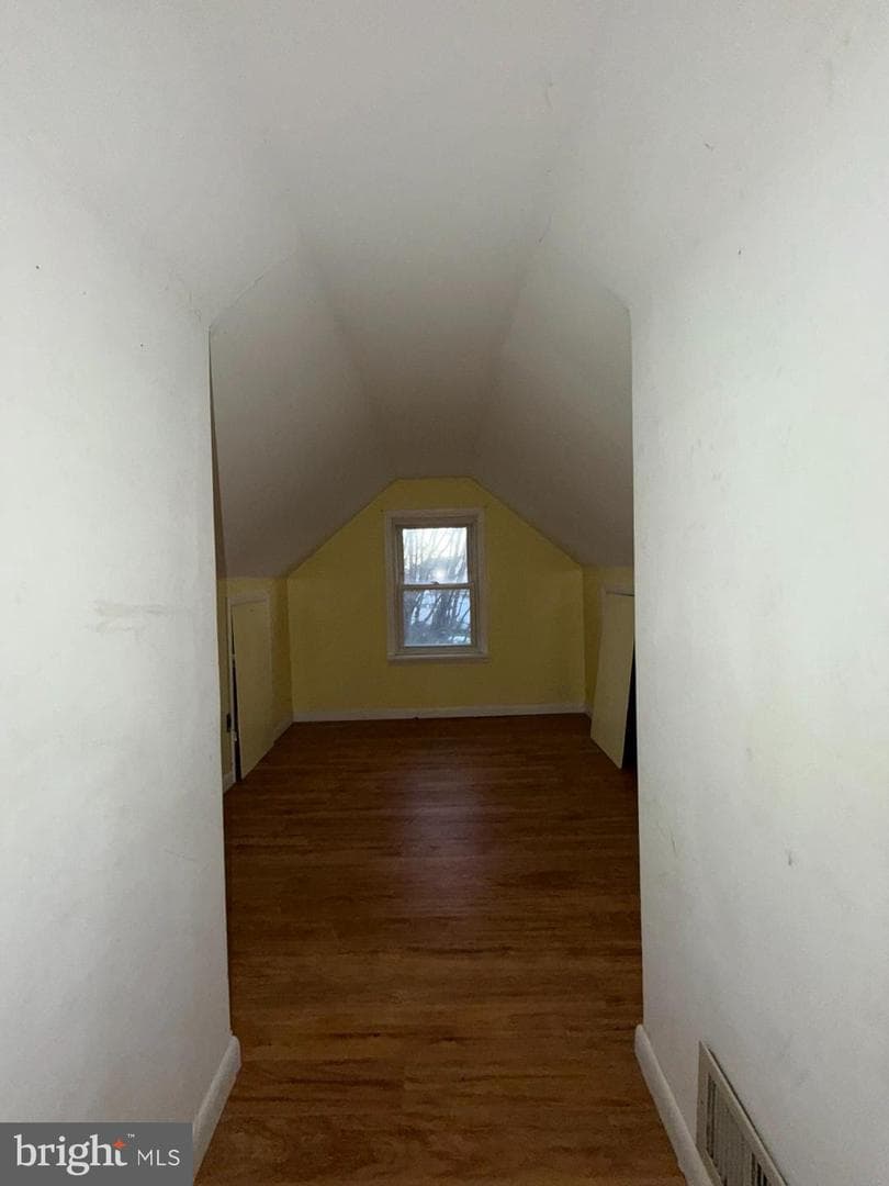 27 Haines Avenue photo 28