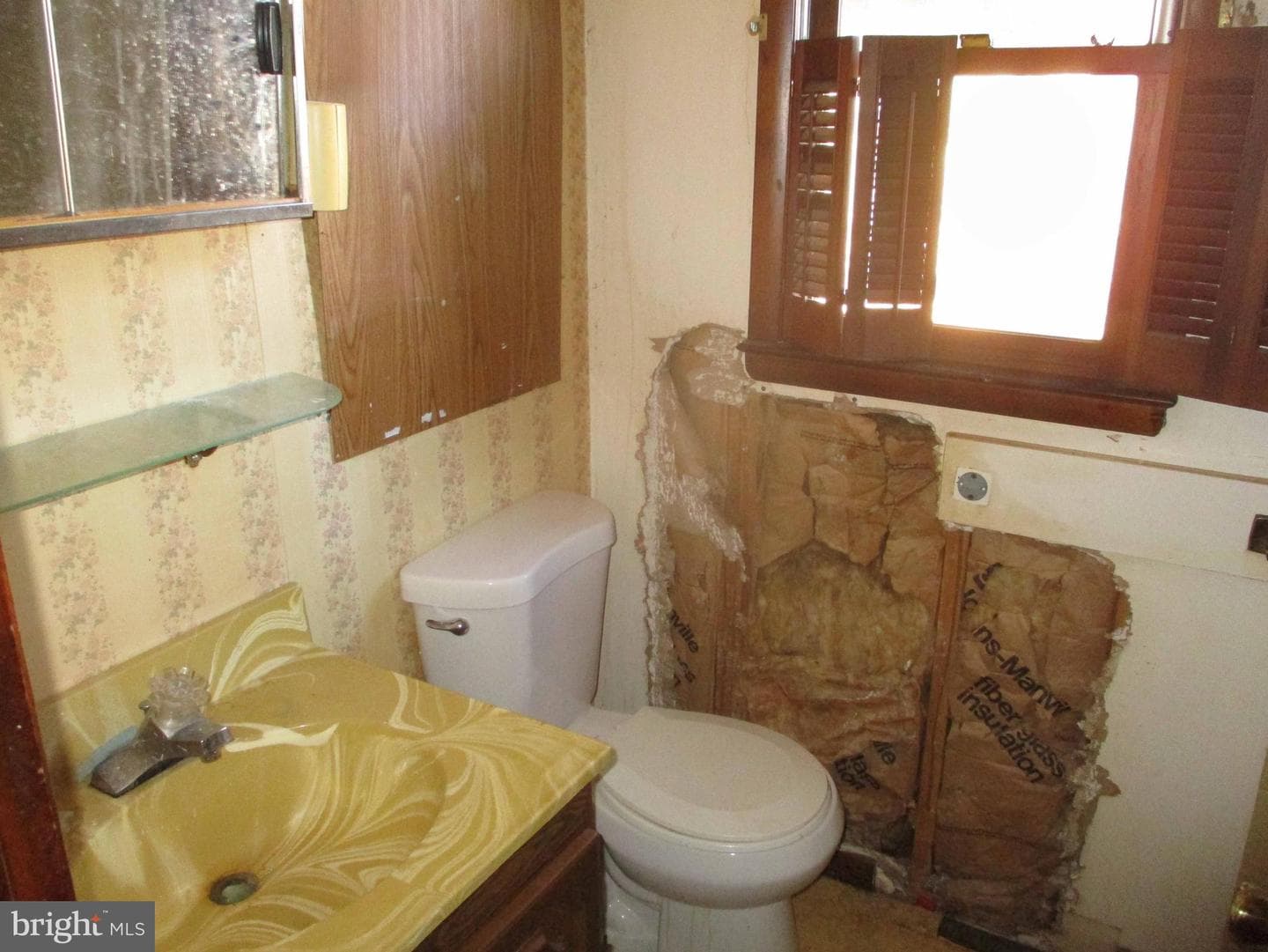 211 Greenwood Street photo 8
