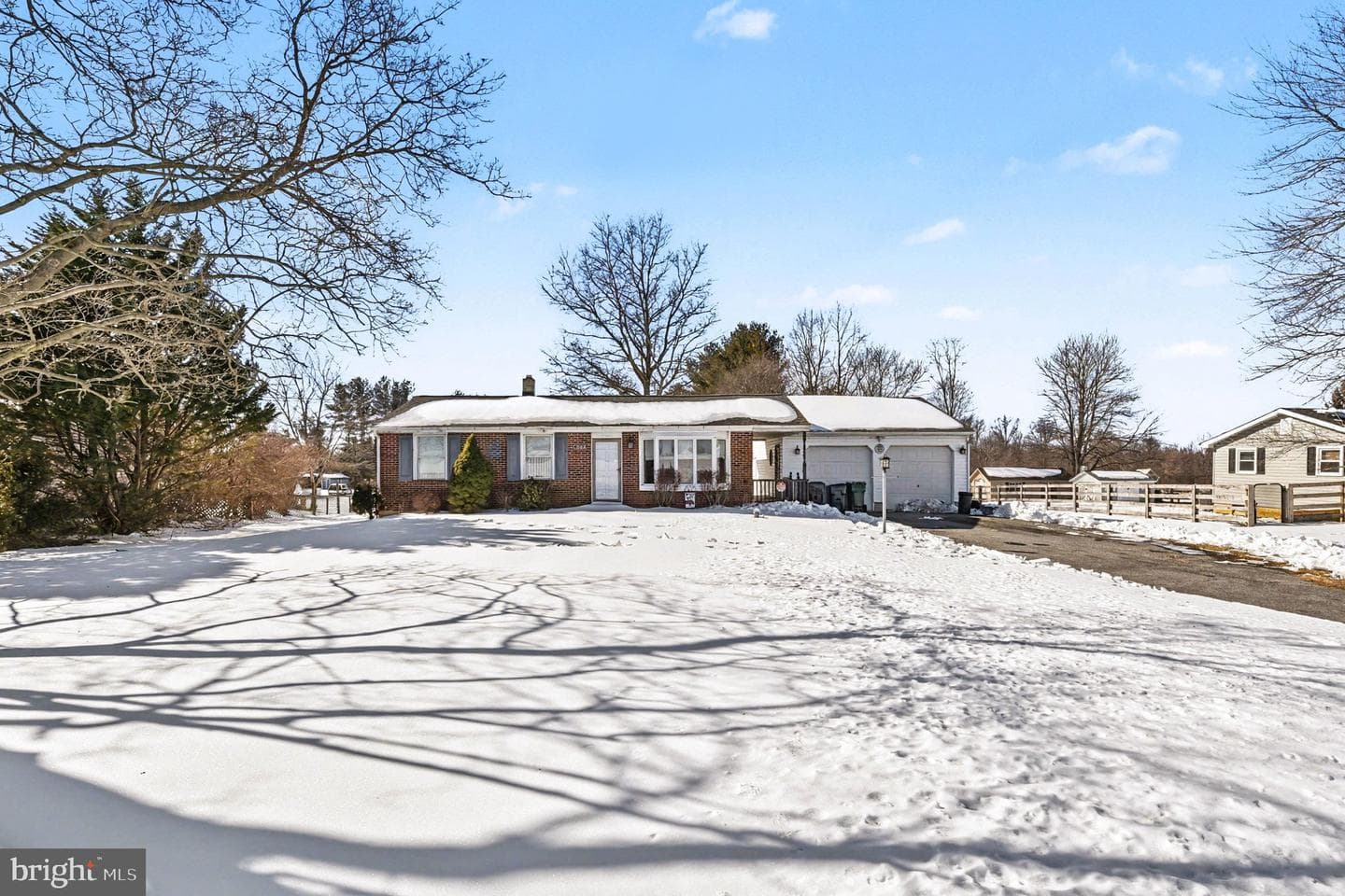 677 Doctor Miller Road photo 2