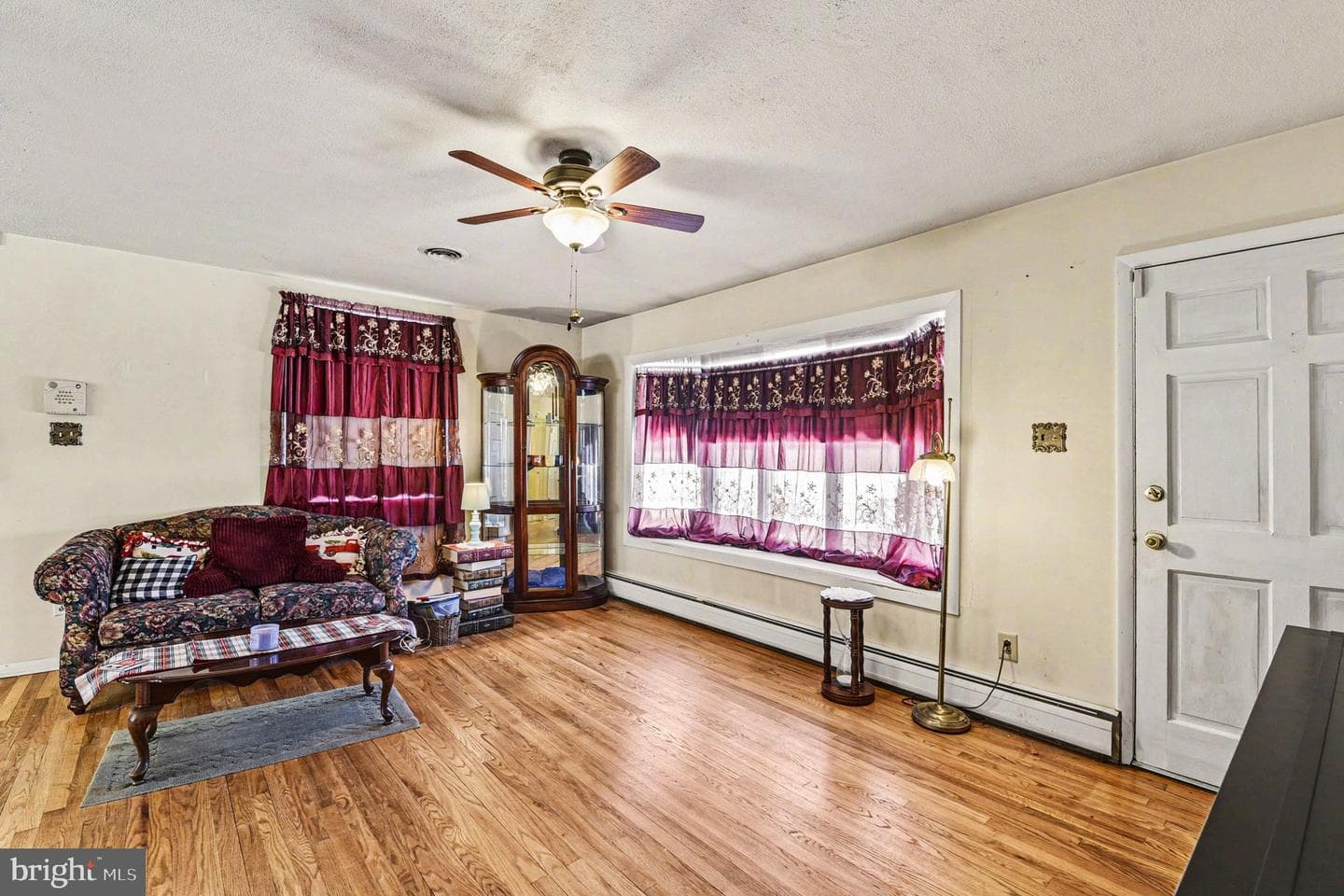 677 Doctor Miller Road photo 6