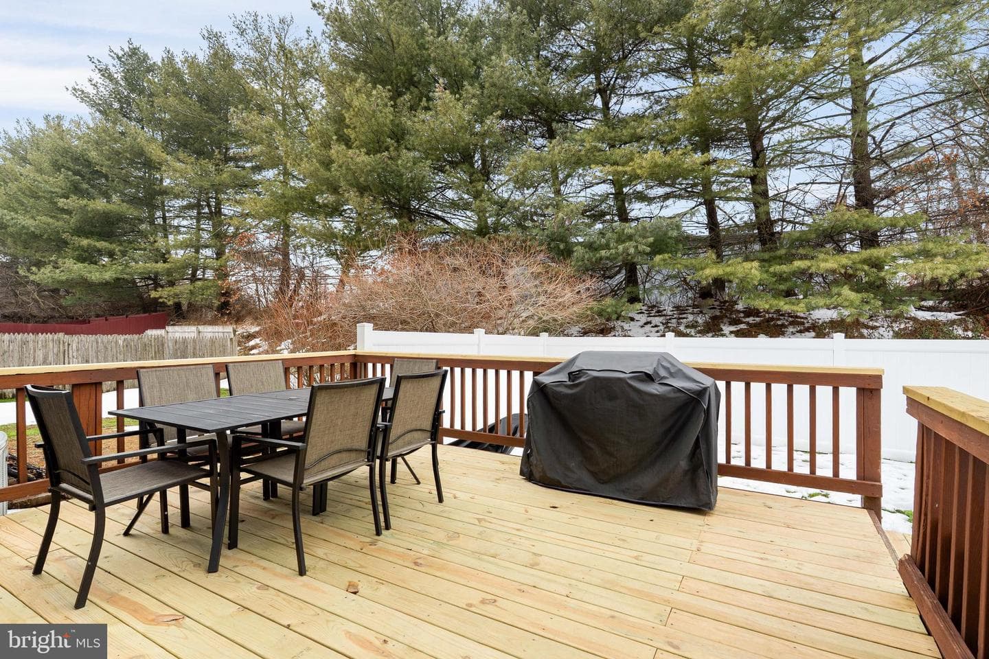 135 Mahogany Drive photo 18