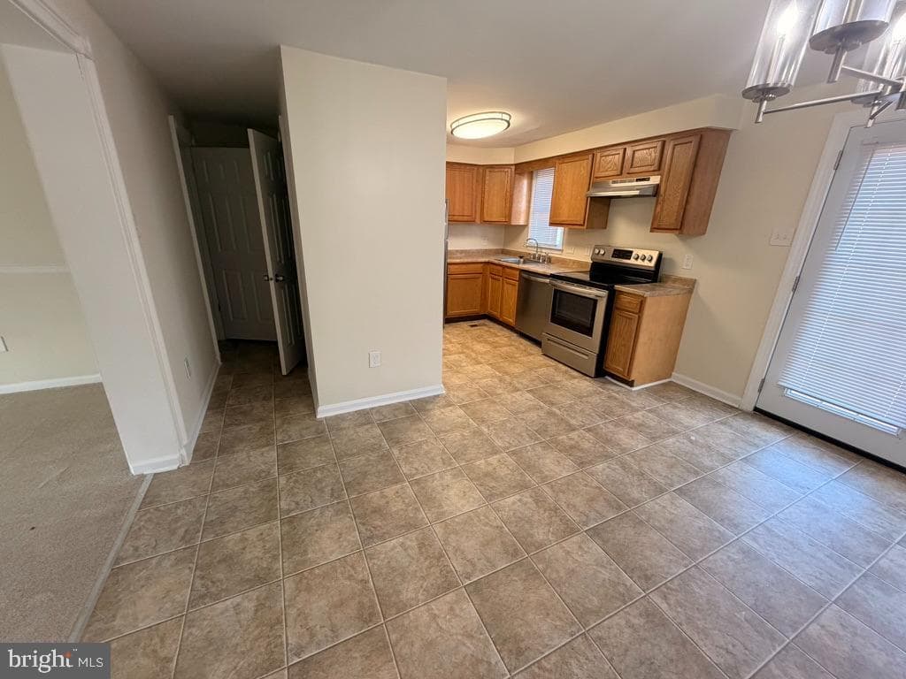 14 Mahogany Drive photo 5
