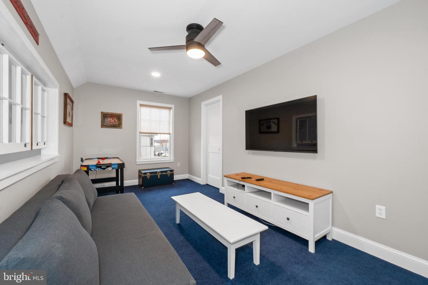 38 Virginia Avenue photo 54