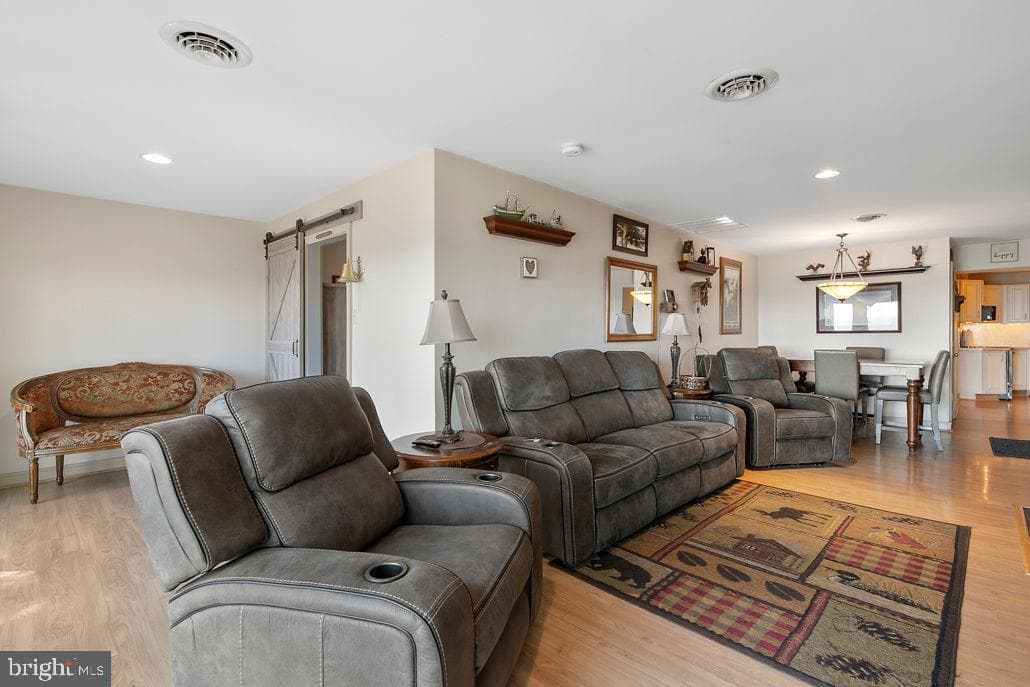 1348 Carpenters Point Road photo 12