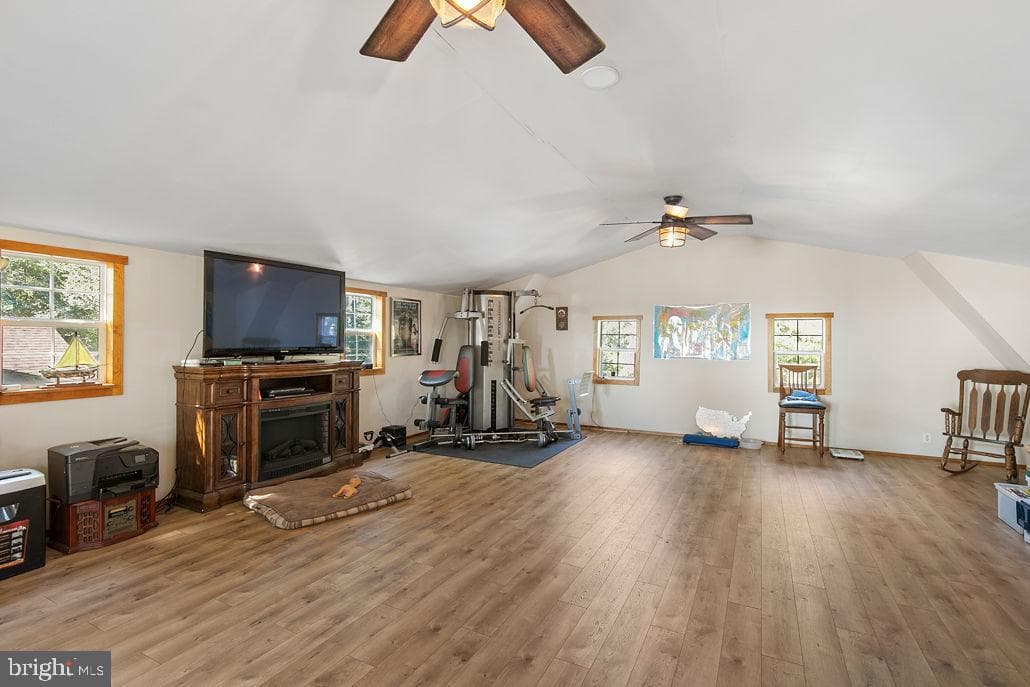 1348 Carpenters Point Road photo 27
