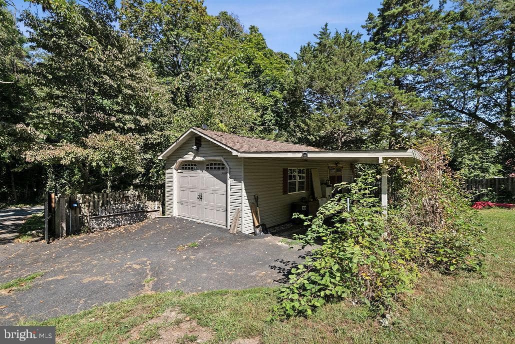 1348 Carpenters Point Road photo 29