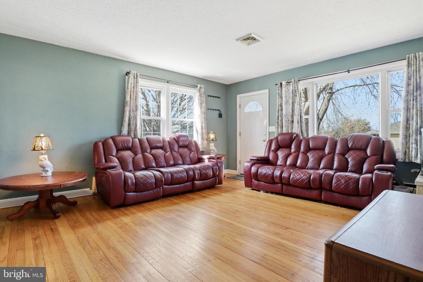 1616 Ingleside Avenue photo 6