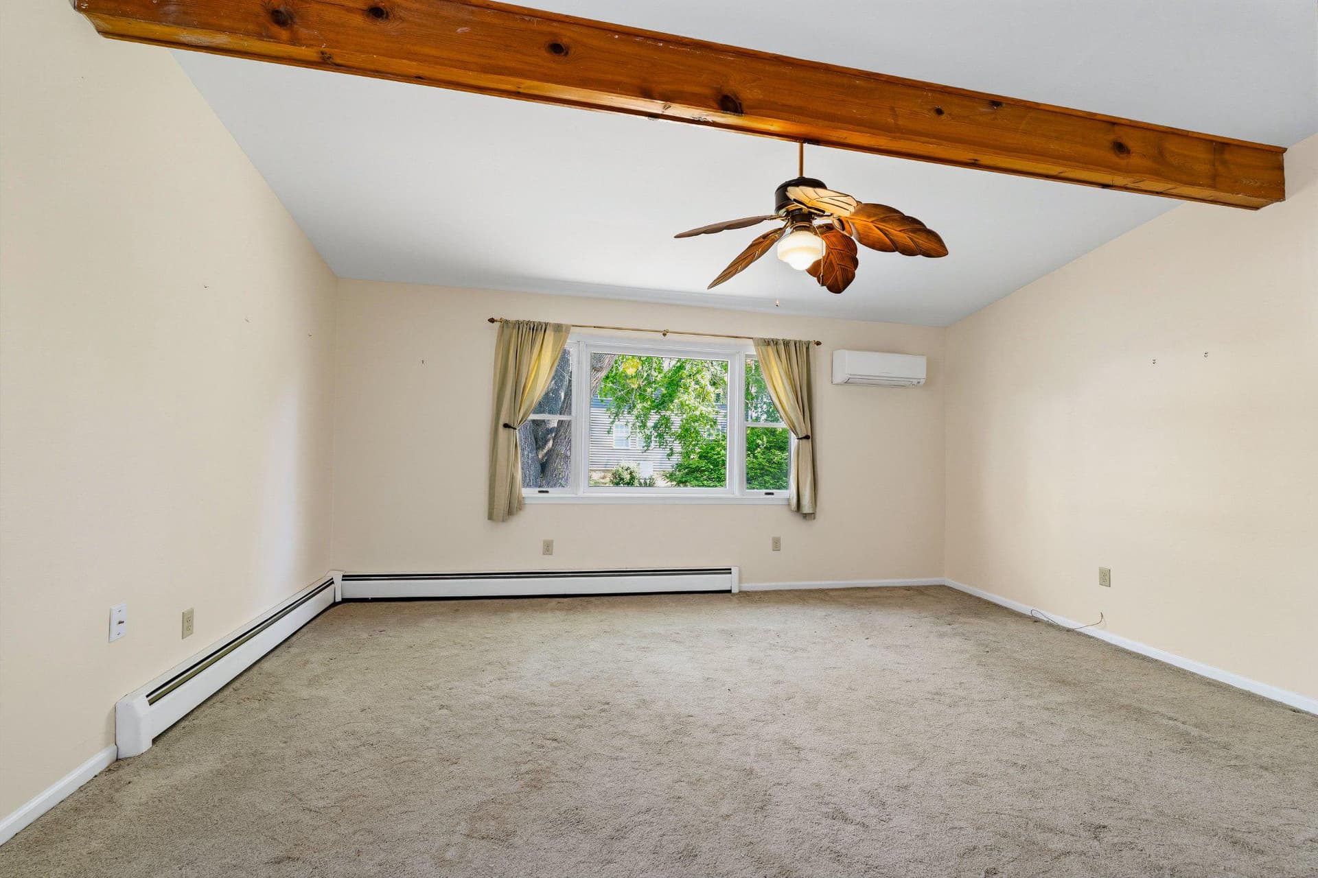 320 Cecil Street photo 7
