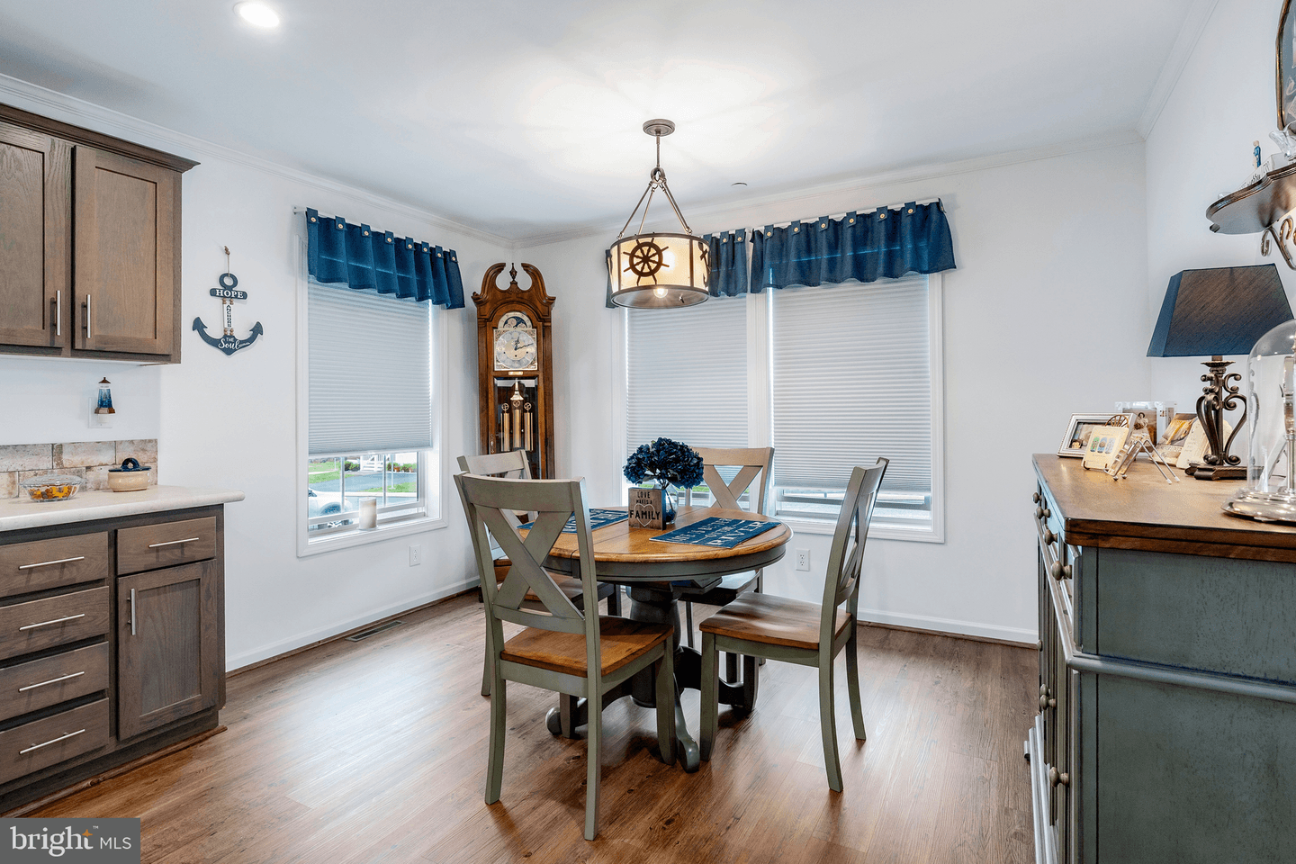 6 White Oak Drive photo 8