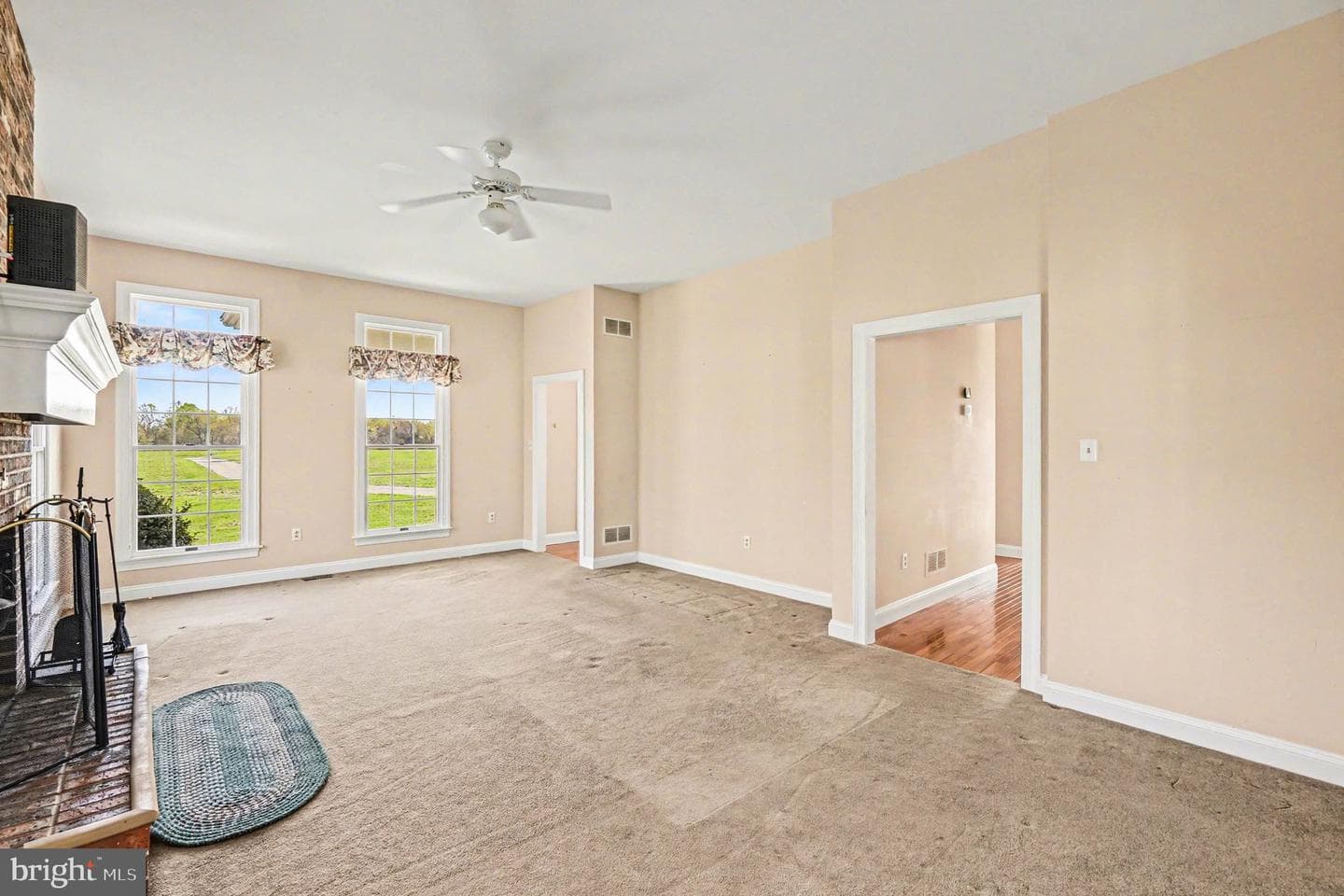 721 Knight Island Road photo 32