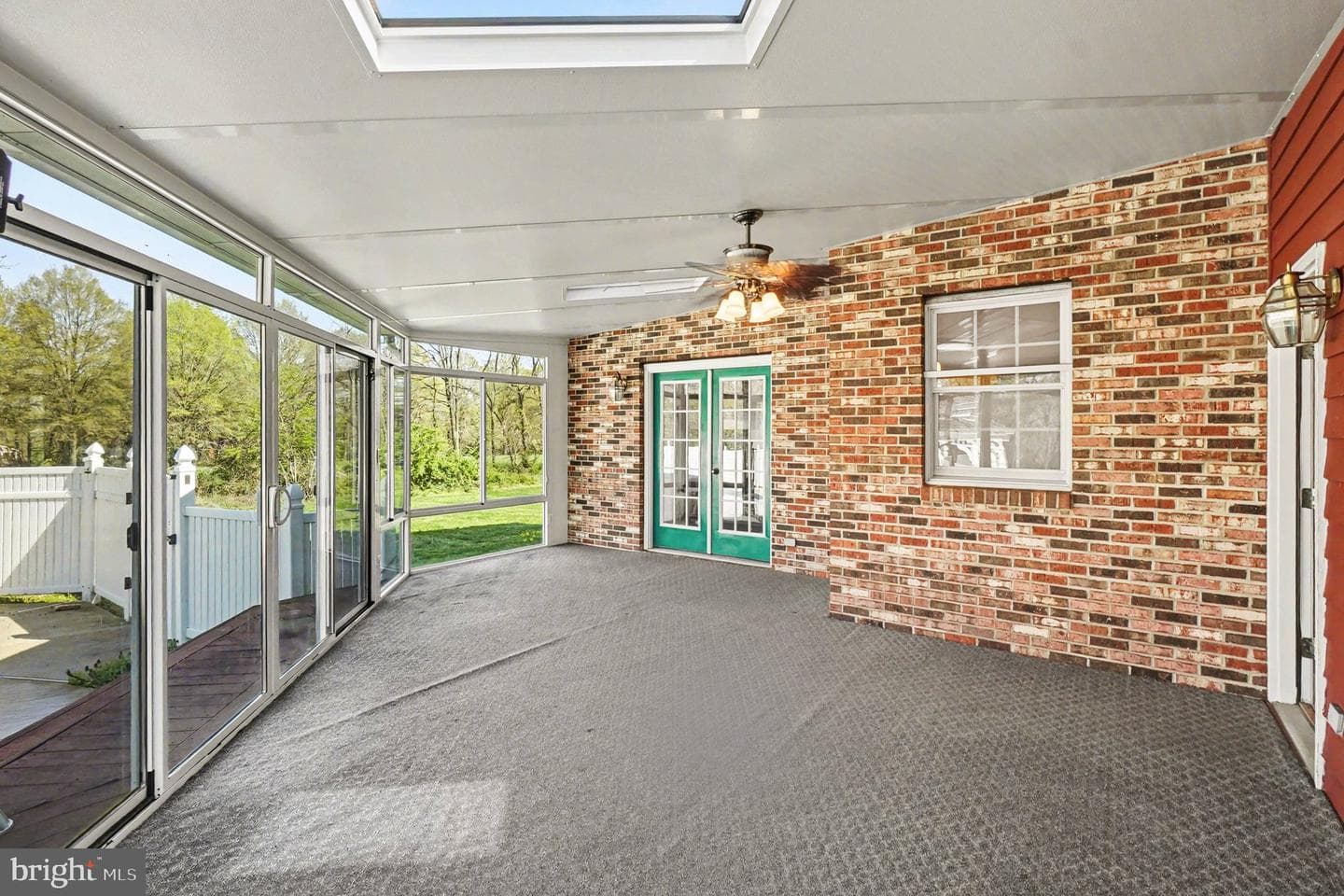 721 Knight Island Road photo 42