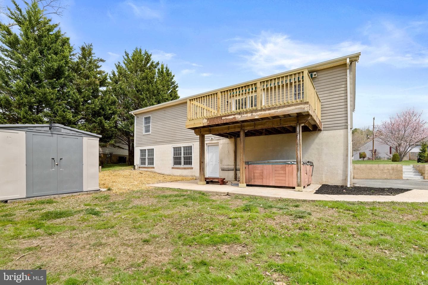 114 Creswell Avenue photo 28