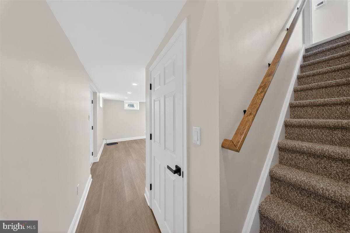 148 Windmill Road photo 20