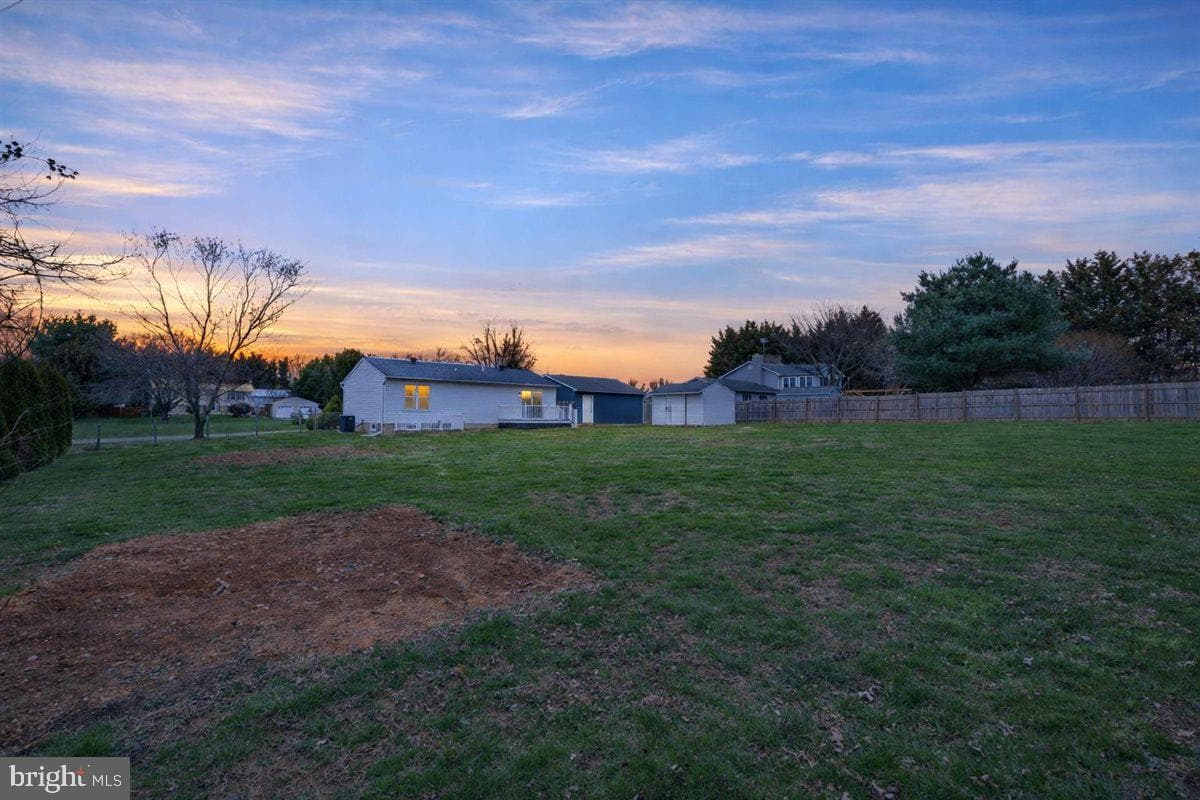 148 Windmill Road photo 37