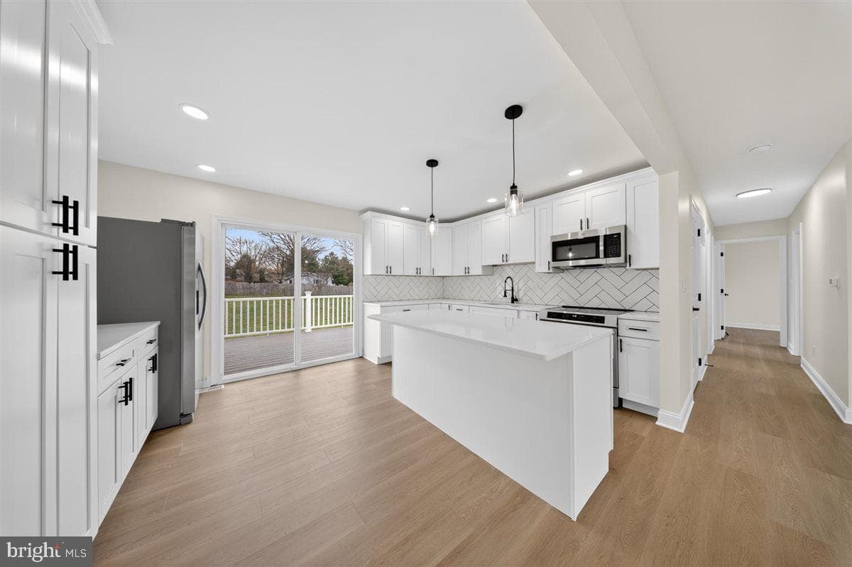 148 Windmill Road photo 8