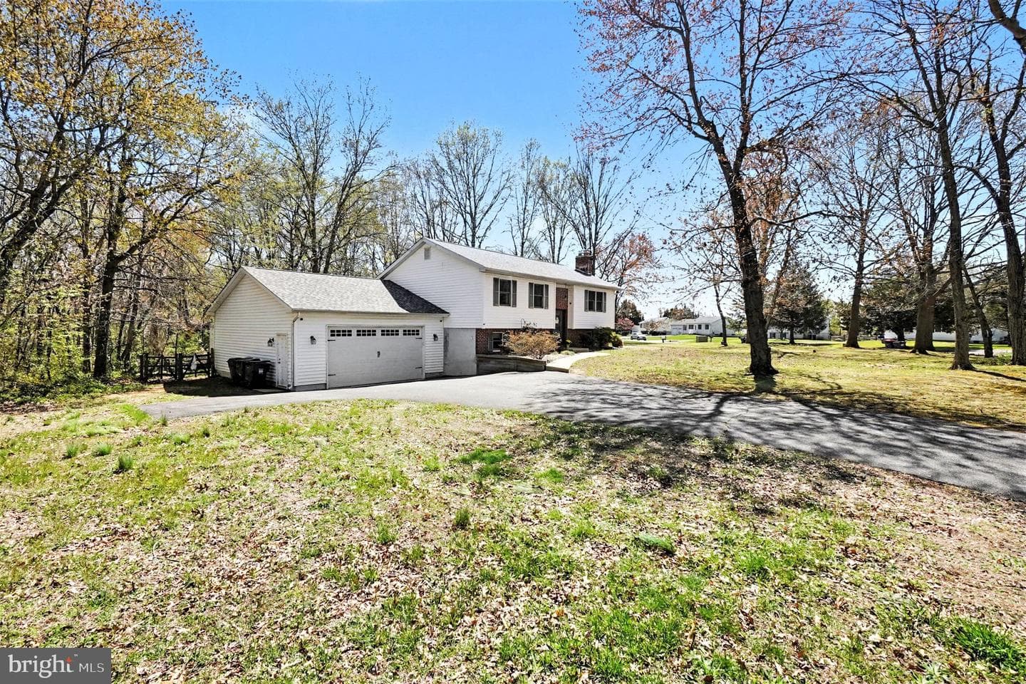107 White Pine Circle photo 2
