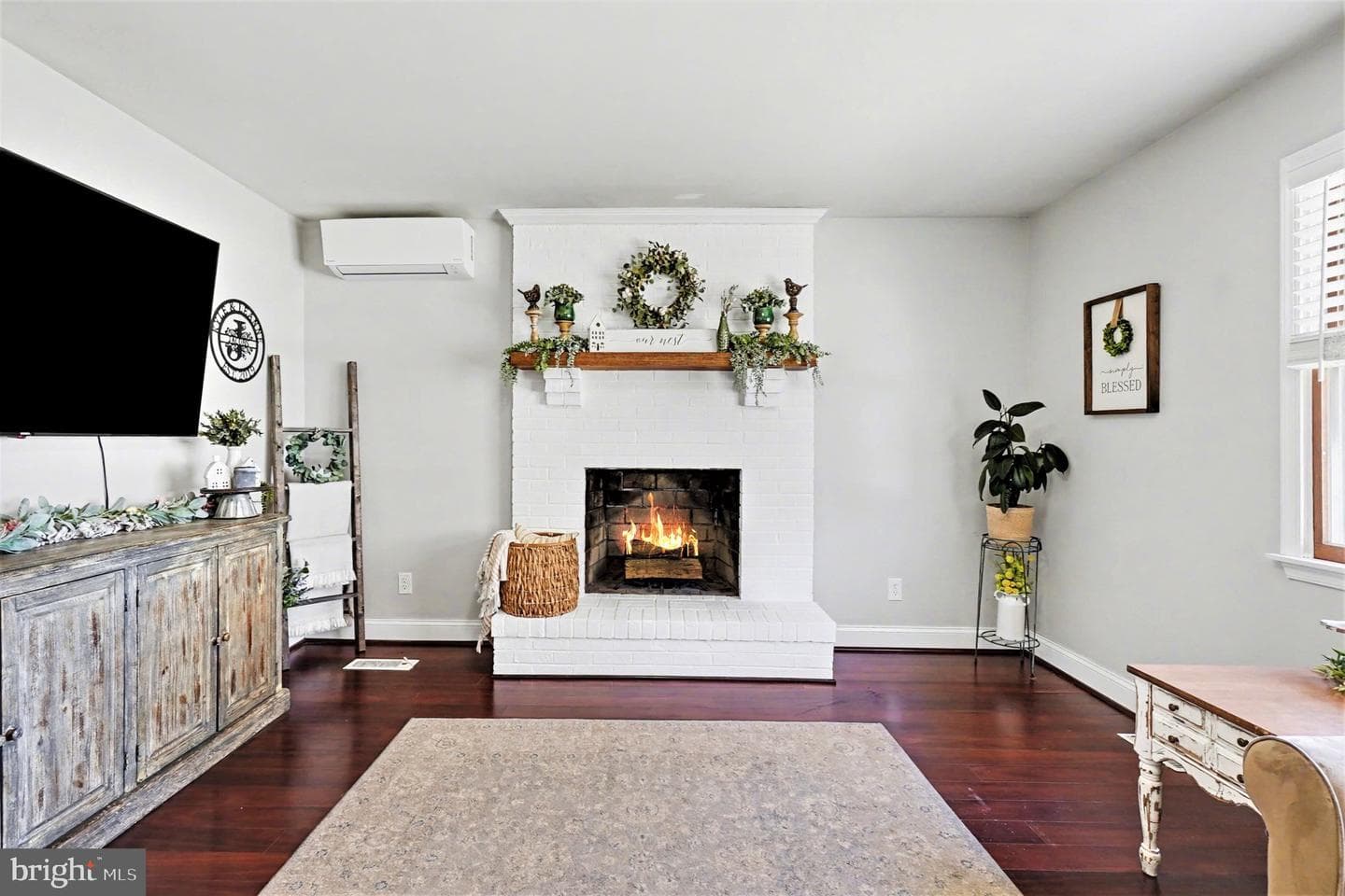 107 White Pine Circle photo 5