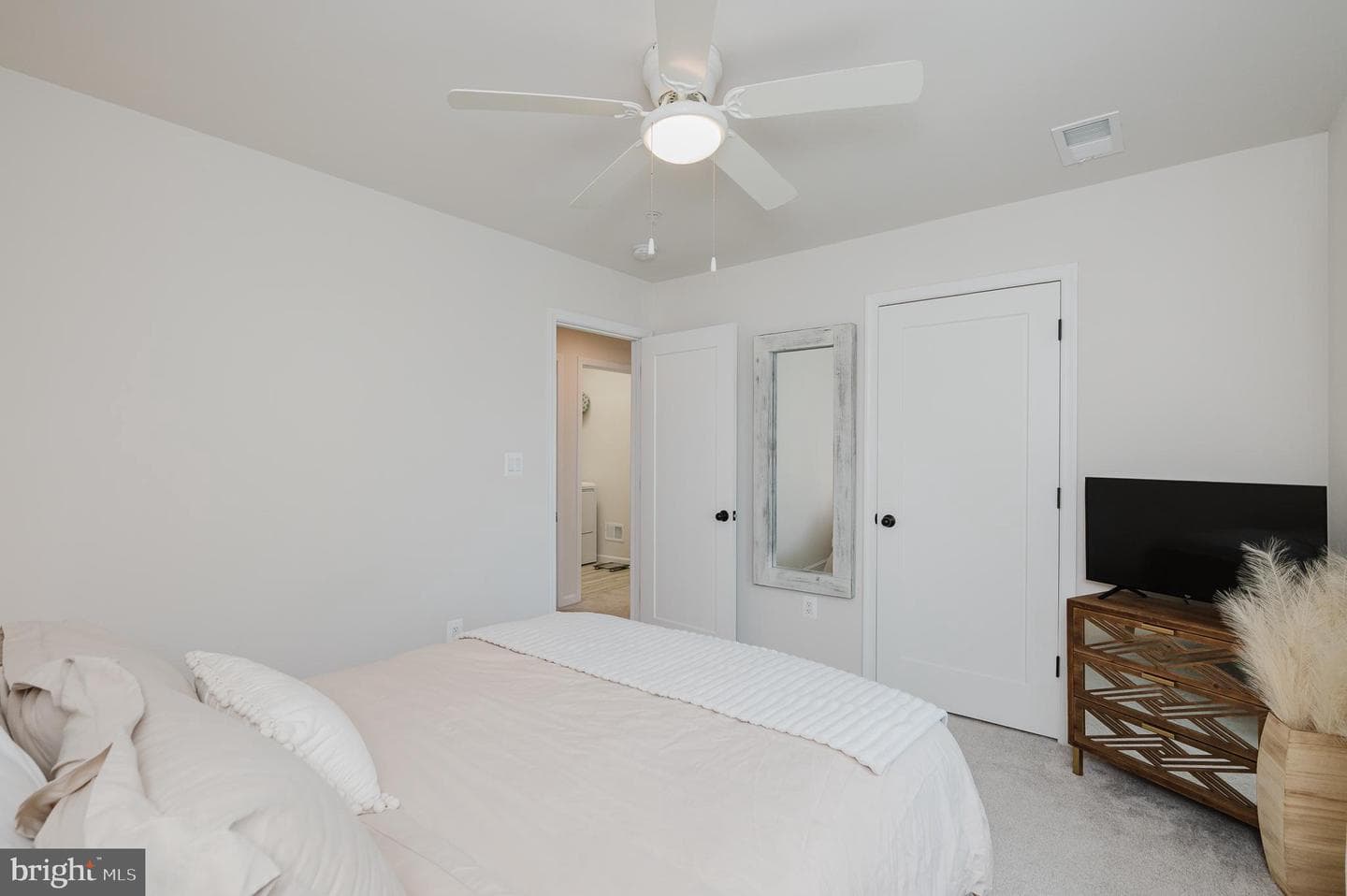 336 Bay Club Parkway photo 40