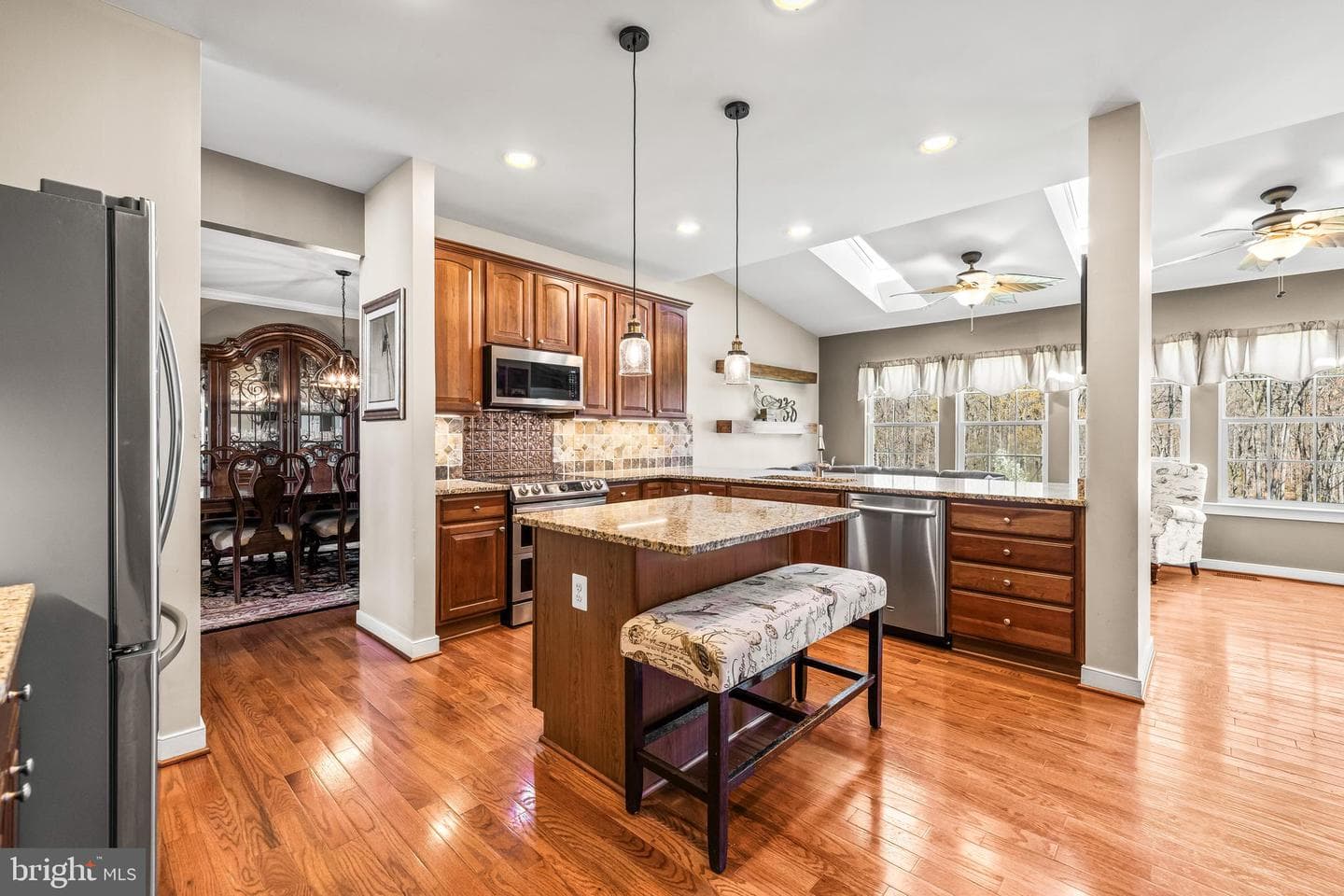 111 Antego Drive photo 15