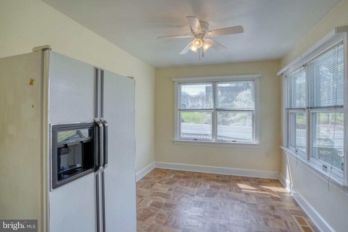 3123 Telegraph Road photo 44