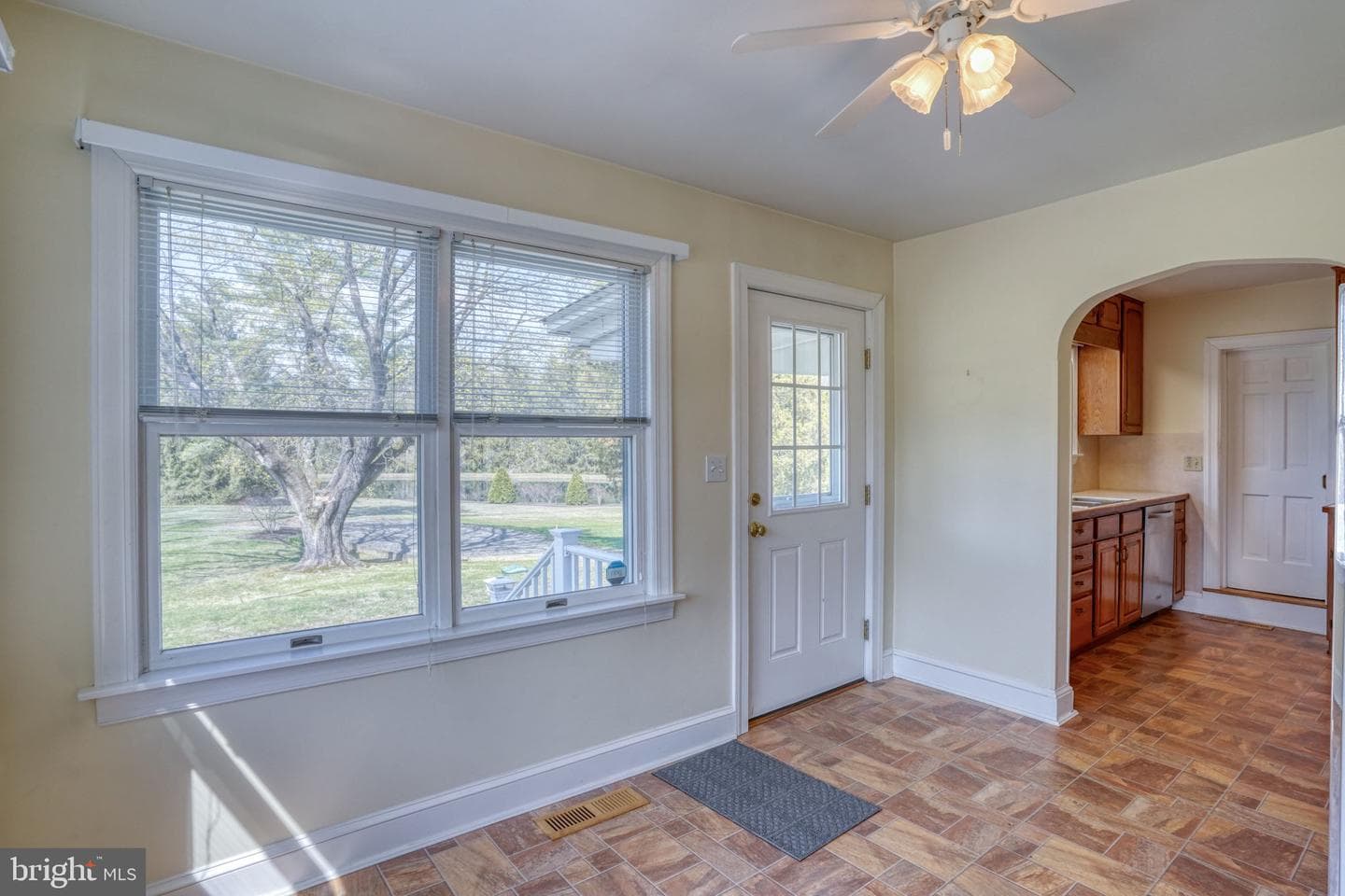3123 Telegraph Road photo 46