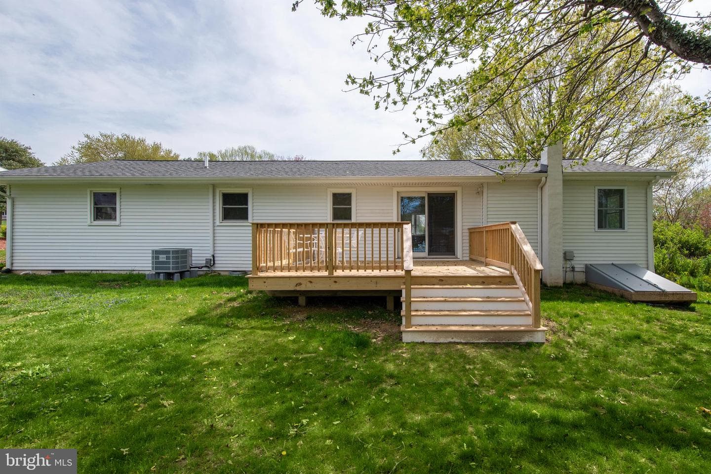 17 Foxtail Drive photo 25