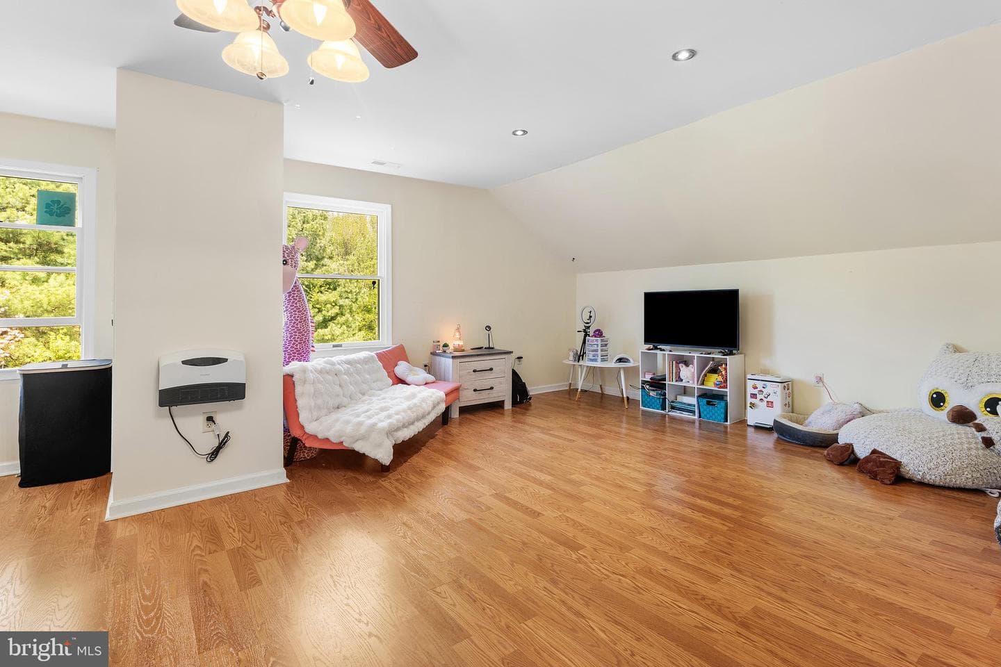 143 Clemencia Road photo 46