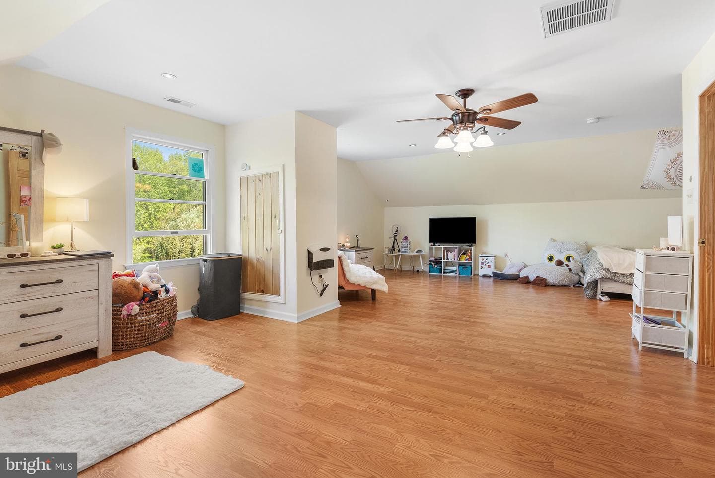 143 Clemencia Road photo 50