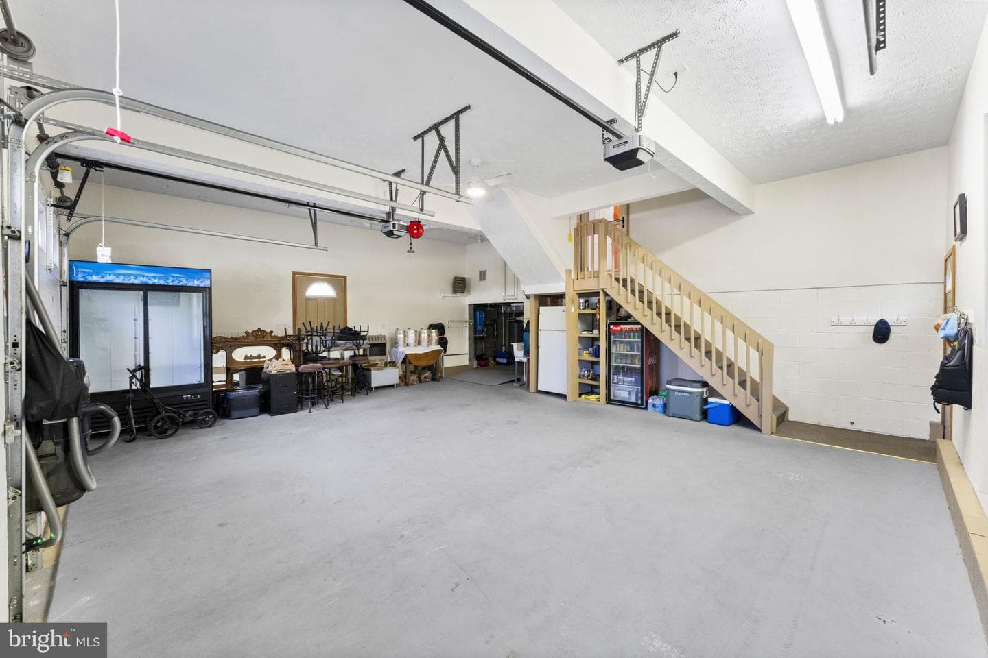 94 Crescent Lane photo 44