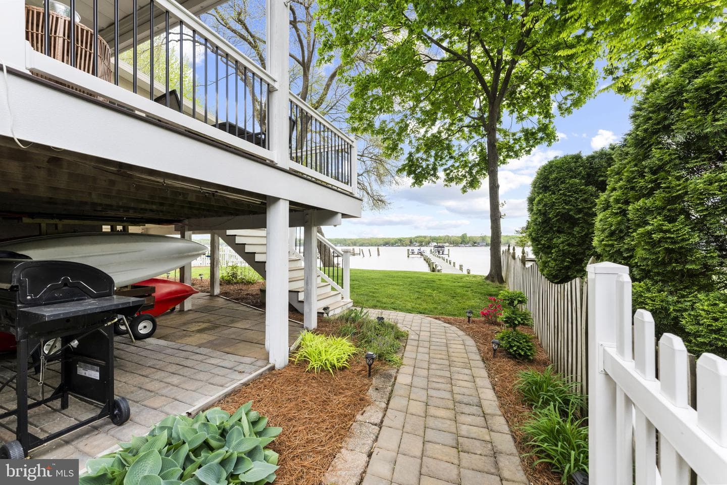 94 Crescent Lane photo 54
